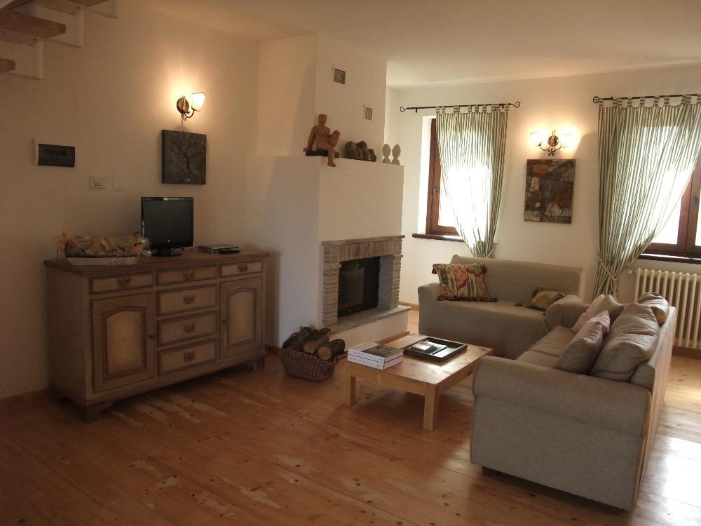 Agriturismo Pian Di Frattina ファブロ エクステリア 写真