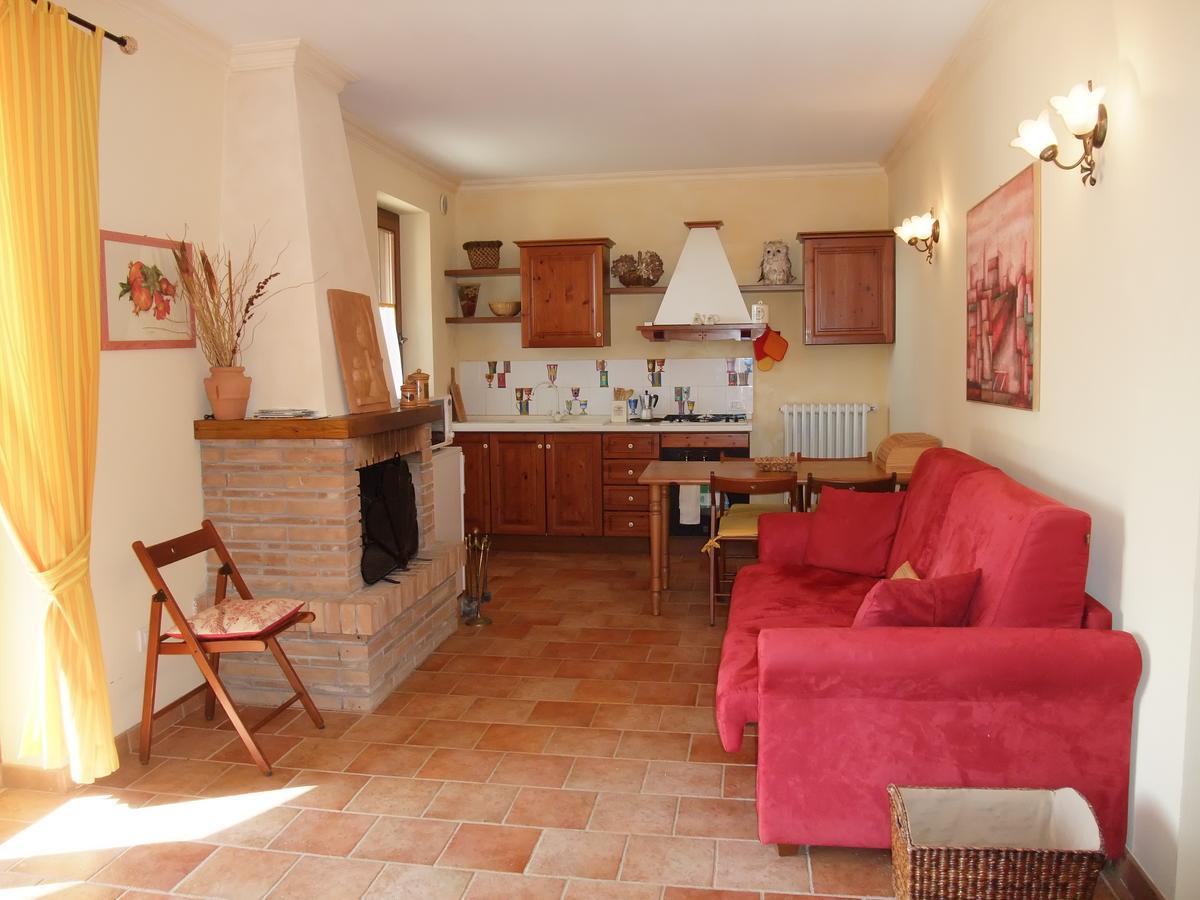 Agriturismo Pian Di Frattina ファブロ エクステリア 写真